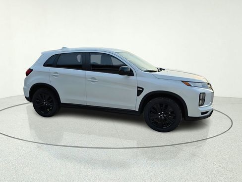 New 2026 Mitsubishi Outlander Sport LE AWD/4WD image 8