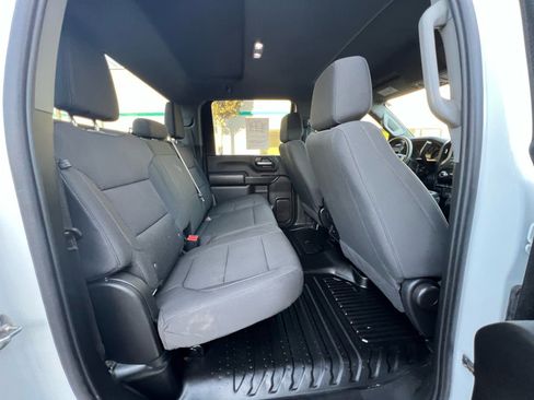 Used 2023 GMC Sierra 3500 Pro w/ Convenience Package AWD/4WD image 14