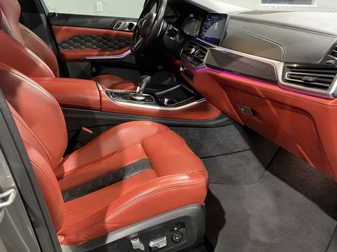 Used 2021 BMW X5 M w/ Executive Package image 6