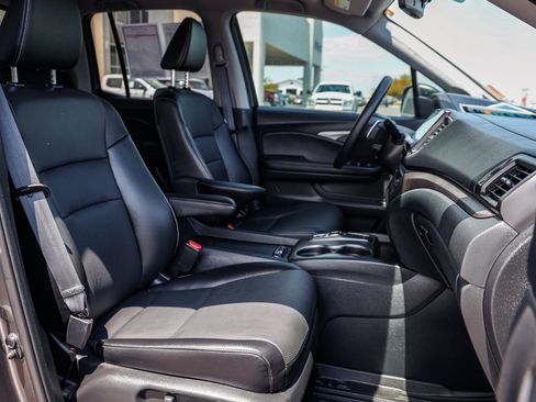 Used 2023 Honda Ridgeline RTL image 11