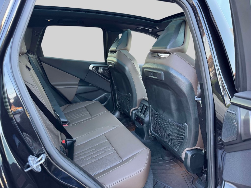 Certified 2026 BMW X3 xDrive30i w/ Premium Package AWD/4WD image 12