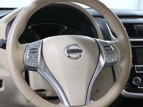 Used 2018 Nissan Altima 2.5 SV image 7