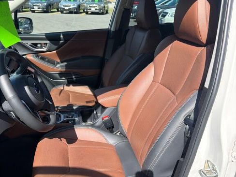Certified 2023 Subaru Forester Touring AWD/4WD image 10