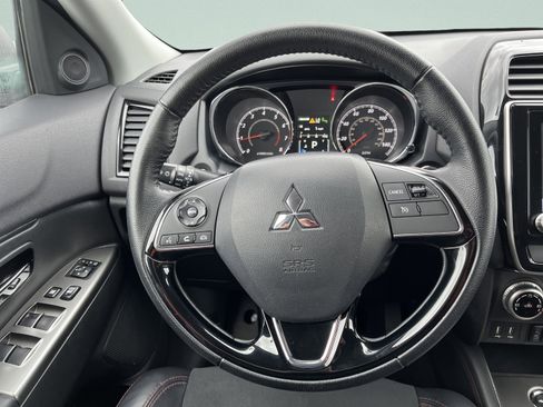 Used 2024 Mitsubishi Outlander Sport SE image 23