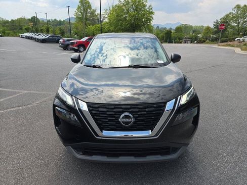 Used 2023 Nissan Rogue S AWD/4WD image 8