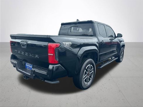 Certified 2025 Toyota Tacoma TRD Sport w/ TRD Sport Premium Package AWD/4WD image 8