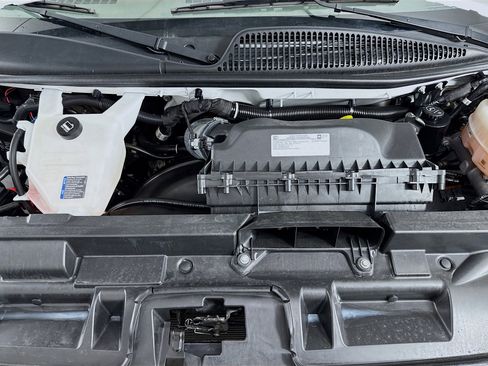 Used 2024 Chevrolet Express 2500 w/ Driver Convenience Package image 25