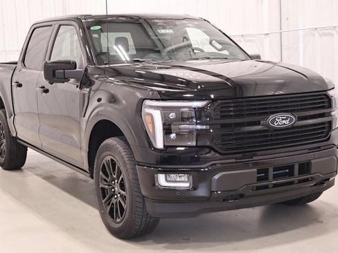 New 2026 Ford F150 Platinum w/ Equipment Group 702A High AWD/4WD image 3