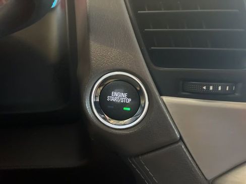 Used 2019 GMC Yukon Denali w/ Denali Ultimate Package image 35