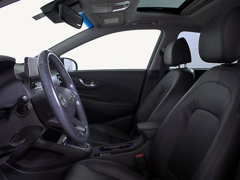 Used 2022 Hyundai Kona Limited image 21