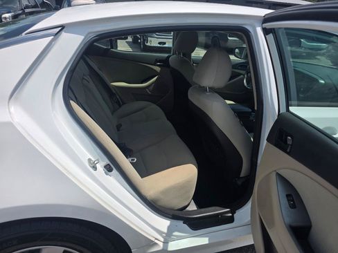 Used 2014 Kia Optima LX FWD image 11
