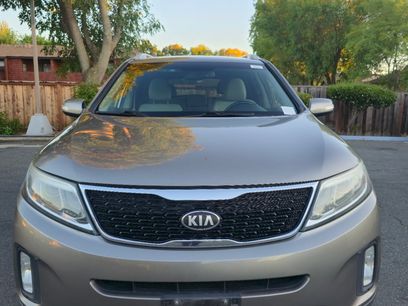 Used 2014 Kia Sorento LX