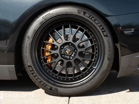 Used 2015 Nissan GT-R Premium image 10