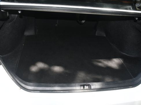 Used 2024 Toyota Camry SE FWD image 16