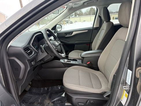Used 2022 Ford Escape SE w/ Convenience Package AWD/4WD image 2