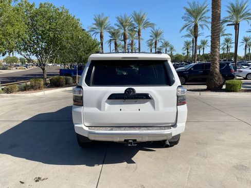 Used 2019 Toyota 4Runner TRD Off-Road Premium AWD/4WD image 5