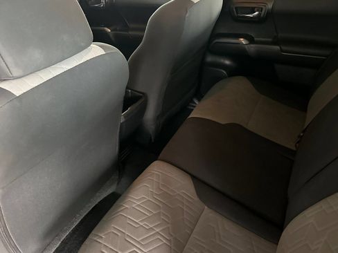 Certified 2021 Toyota Tacoma TRD Sport w/ Technology Package RWD image 12