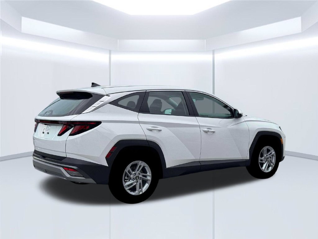 New 2026 Hyundai Tucson SE FWD image 8