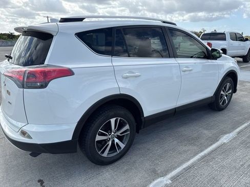 Used 2016 Toyota RAV4 XLE image 13