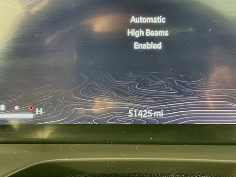 Used 2022 Jeep Grand Cherokee Limited AWD/4WD image 13