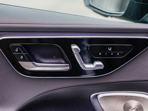 New 2026 Mercedes-Benz C 43 AMG 4MATIC Sedan image 22