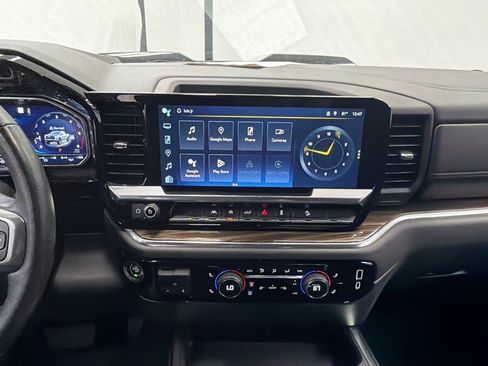 Used 2023 Chevrolet Silverado 1500 LT Trail Boss w/ LPO, Dark Essentials Package image 28