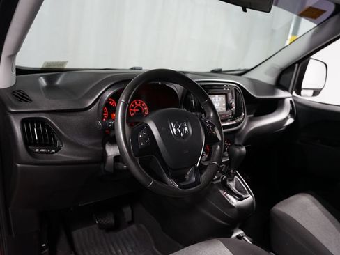 Used 2018 RAM ProMaster City Tradesman SLT w/ Lights & Wheels Group image 11