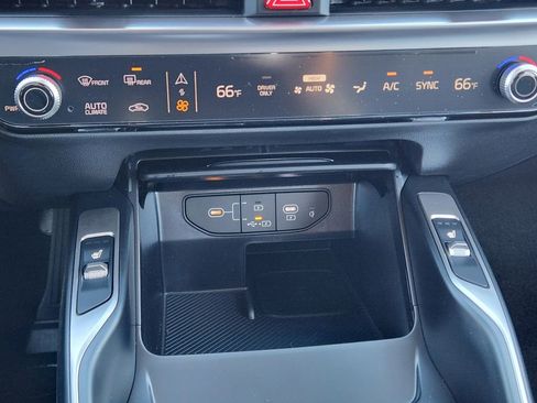 New 2026 Kia Sorento EX image 22