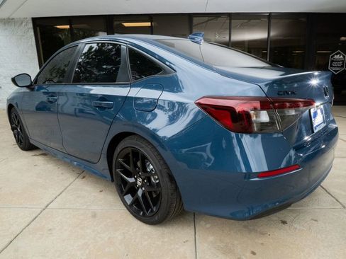 Used 2026 Honda Civic FWD Hybrid Sedan image 5