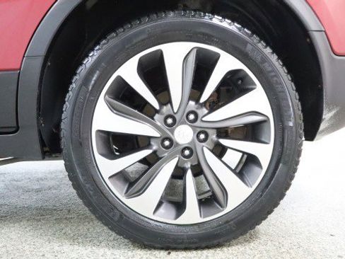 Used 2017 Buick Encore Essence image 21