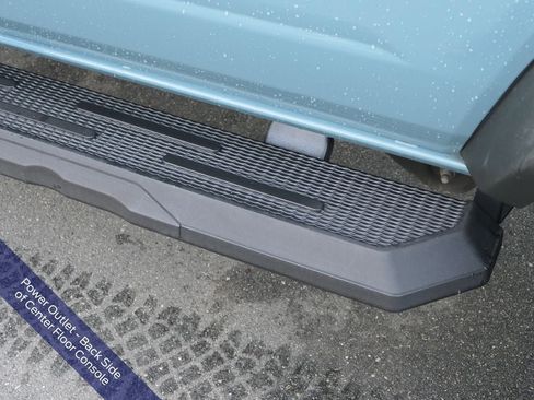 Used 2022 Ford Bronco Big Bend w/ Sasquatch Package image 13