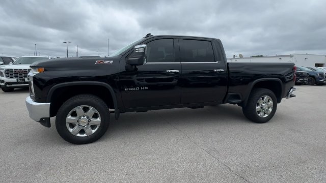 Used 2021 Chevrolet Silverado 2500 LTZ AWD/4WD image 6