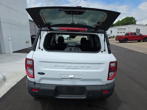 Used 2025 Ford Bronco Sport Outer Banks w/ Outer Banks Tech Package+ AWD/4WD image 6