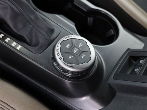 Used 2022 Ford Bronco Wildtrak image 15