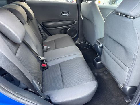 Used 2022 Honda HR-V Sport image 11