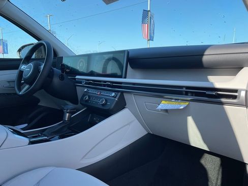 New 2026 Hyundai Tucson SE image 27