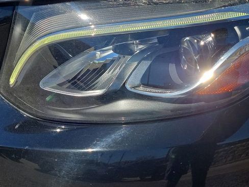 Used 2017 Mercedes-Benz GLC 300 4MATIC Coupe image 7