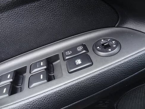 Used 2015 Kia Forte LX w/ Popular Package image 9