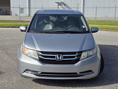 Used 2016 Honda Odyssey EX-L image 2