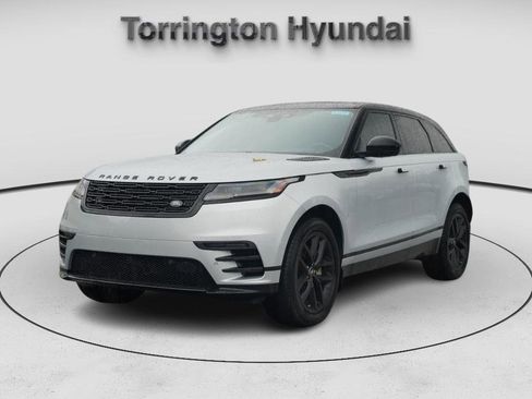 Used 2025 Land Rover Range Rover Velar Dynamic SE image 3