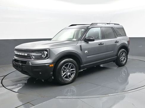 Used 2025 Ford Bronco Sport Big Bend w/ Convenience Package AWD/4WD image 2