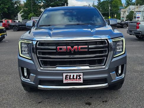 Used 2022 GMC Yukon XL SLT w/ SLT Luxury Package AWD/4WD image 2