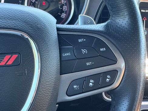 Used 2022 Dodge Challenger R/T Scat Pack RWD image 10