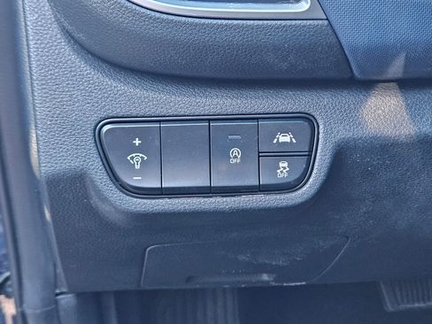 Used 2021 Kia Seltos S image 19