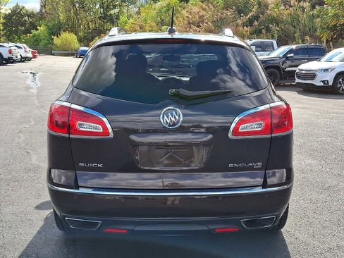 Used 2017 Buick Enclave Leather image 6