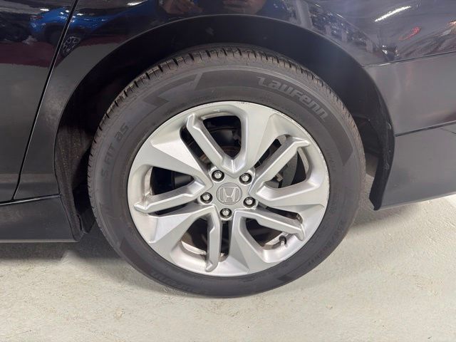 Used 2019 Honda Accord LX image 13