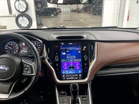 Used 2020 Subaru Outback Touring XT image 18