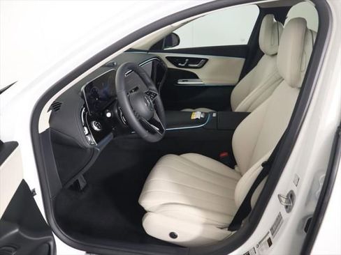 New 2026 Mercedes-Benz E 350 Sedan image 21