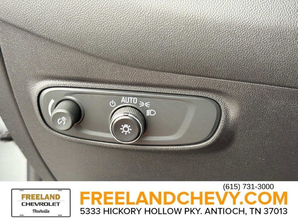Used 2024 Chevrolet Equinox LT AWD/4WD image 25