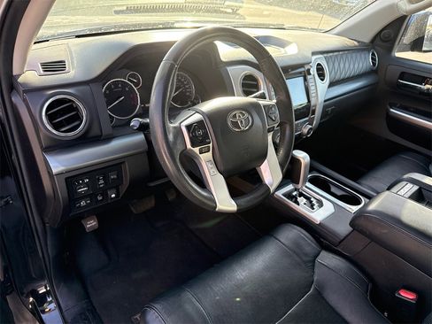 Used 2016 Toyota Tundra Platinum image 7